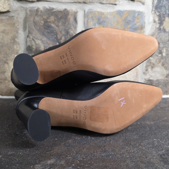NEW Vince Harlow Leather Heeled Boots - Picture 9 of 11